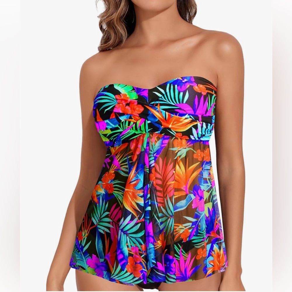 Beach Top Tankini NWT